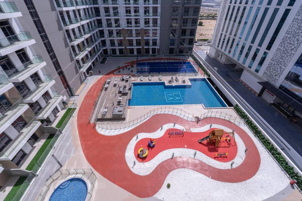 Brand New Listing & & Czechin Appartamento Dubai